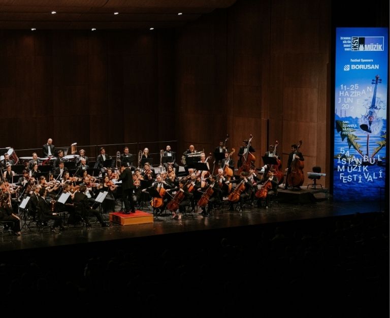 Festival, açılış töreni ve konseriyle başladı